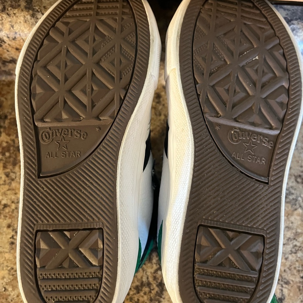 Boys size 12 converse‎ pro blaze sneaker. - Picture 5 of 5